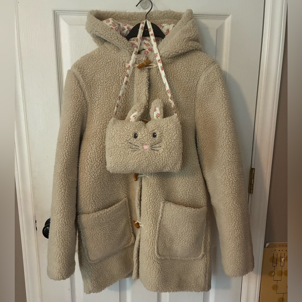 EUC Mini Boden Cozy Cream Sherpa Hand Warmer - Picture 4 of 4